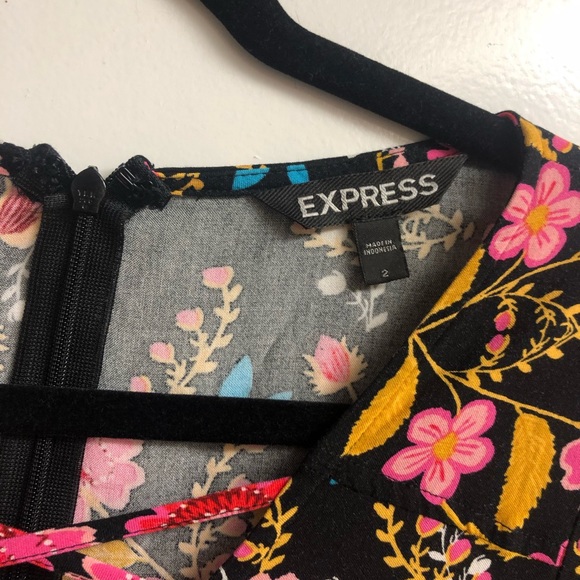 COPY - Express Floral Romper - Picture 2 of 3